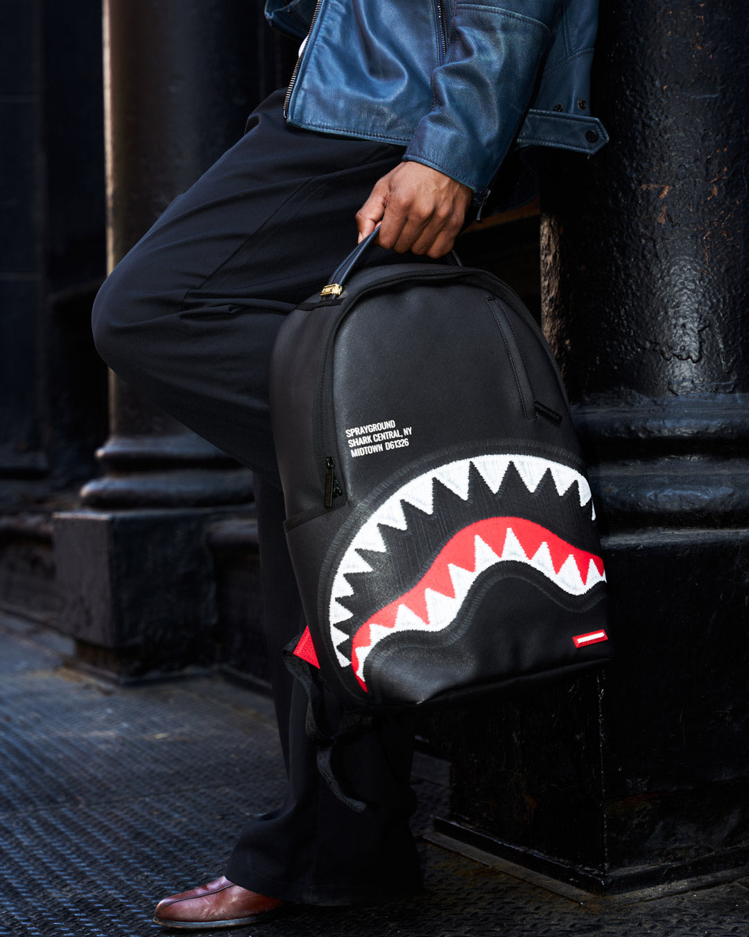 SPRAYGROUND® BACKPACK SHARK CENTRAL - THREAD COUNT BACKPACK